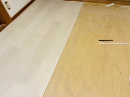 フローリングの張り替え フローリングの張り替え 張り替え,部屋,新生活の写真素材