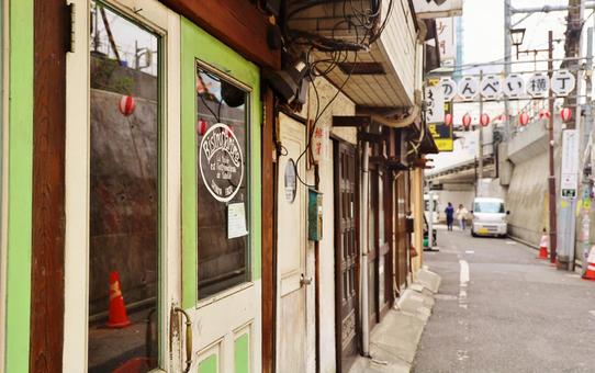朝の渋谷のんべい横丁 朝の渋谷のんべい横丁の写真
