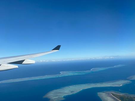 飛行機から見た外の景色 飛行機から見た外の景色の写真