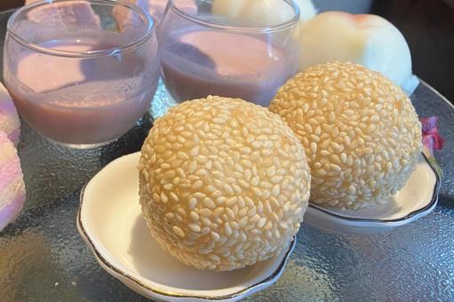 ごま団子 ごま団子 ごま団子,点心,菓子の写真素材