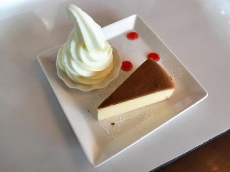 ケーキセット アイス,食べ物,おいしいの写真素材