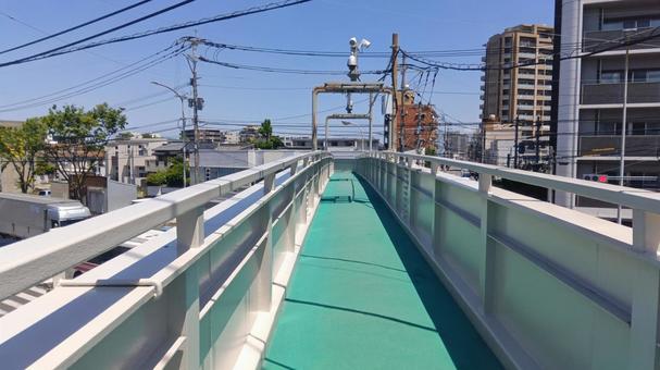 歩道橋 歩道橋 歩道橋,町中,地方の写真素材
