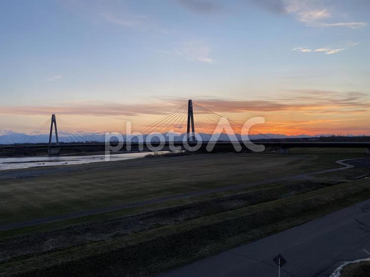 夕暮れ 風景,夕日,空の写真素材