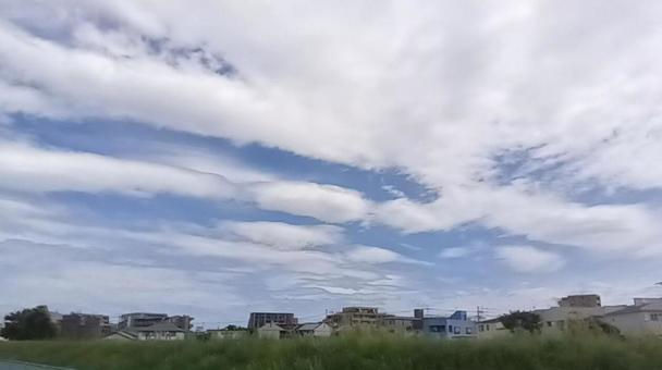 空 雲 空 雲 空,雲,住宅地の写真素材
