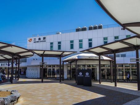 【静岡県】三島市・JR三島駅北口 【静岡県】三島市・JR三島駅北口 jr三島駅北口,三島駅,三島駅北口の写真素材