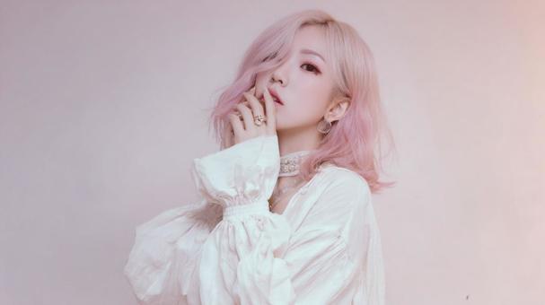 K-POP風儚げポートレート K-POP風儚げポートレートの写真