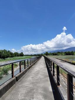 台東 関山サイクリングロード 台東 関山サイクリングロード 台東,関山,サイクリングロードの写真素材