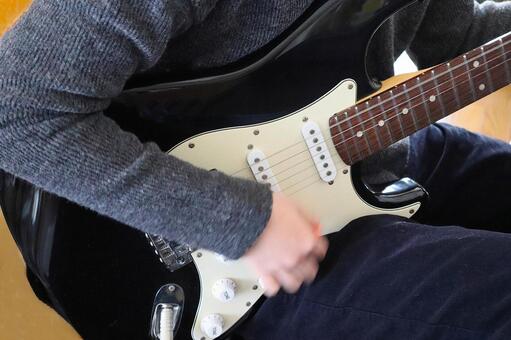 エレキギターの演奏 エレキギター,ギター,楽器の写真素材