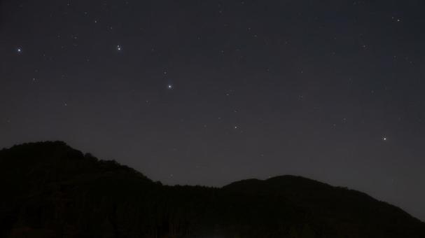 山に眠る北斗七星の夜 山に眠る北斗七星の夜の写真
