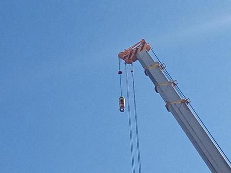 クレーン車の写真