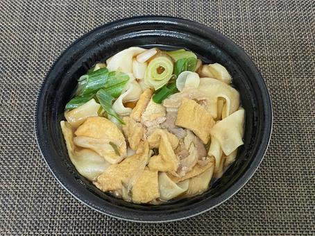 肉うどんの写真