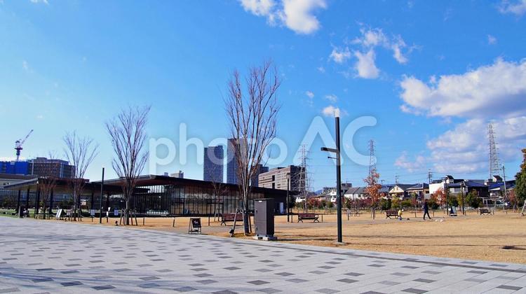 冬の安満遺跡公園より高槻の都心を望む 安満遺跡,遺跡公園,弥生時代の写真素材