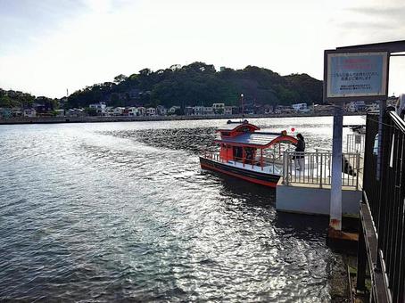 Photo, uraga, a ferry, yokosuka city, kanagawa prefecture, 