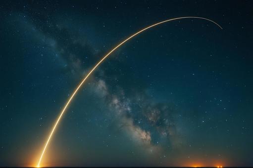 星空を駆けるロケット 星空を駆けるロケットの写真