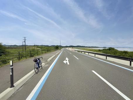 野蒜海岸防潮堤の道 野蒜海岸,防潮堤,海辺の写真素材