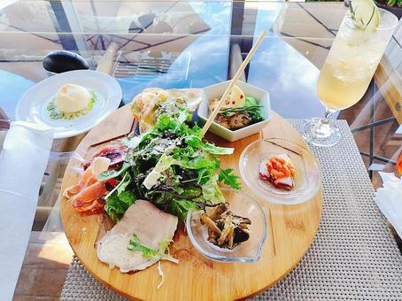 広島の海辺のレストランのランチ ランチ,前菜,レストランの写真素材