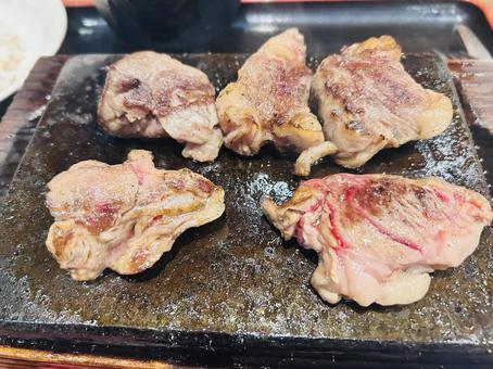 溶岩焼きステーキ 溶岩焼きステーキの写真