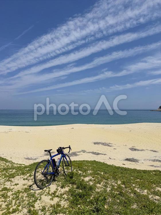 辺塚海岸_4（ロードバイク） 辺塚海岸,ビーチ,ロードバイクの写真素材