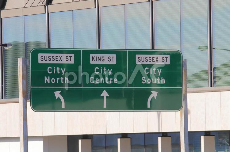 オーストラリア　シドニーの道路標識 海外,外国,シドニーの写真素材