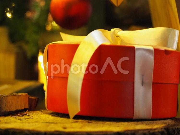 クリスマスのイメージ プレゼント,箱,ラッピングの写真素材
