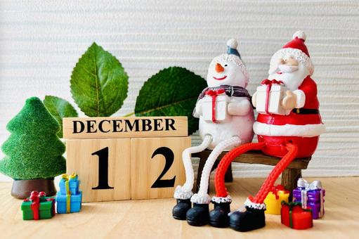 12月の背景イメージとサンタとプレゼント 12月,イメージ,背景の写真素材