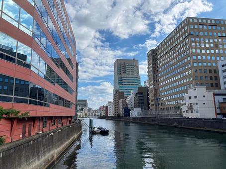 茅場町、亀島川沿いのオフィス街 茅場町,東京,中央区の写真素材
