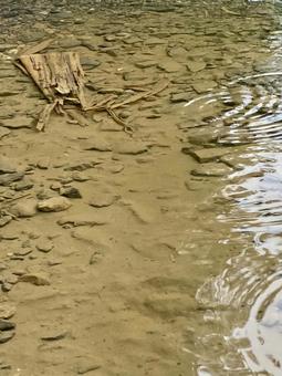水たまり 水たまり,雨,しずくの写真素材