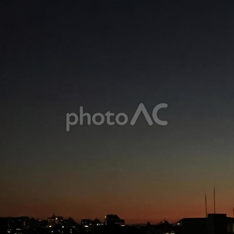 夕暮れ 夕焼け,夜,空の写真素材