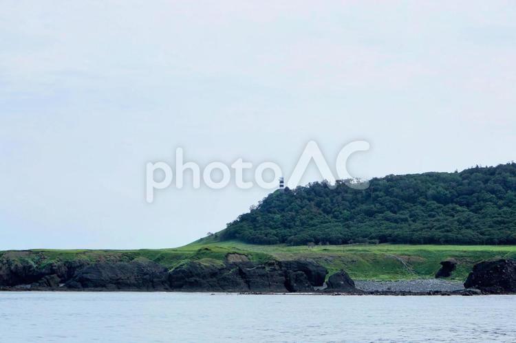 世界遺産・北海道知床半島先端の知床岬灯台 北海道,知床半島,知床岬灯台の写真素材