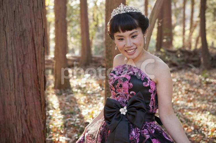 ウエディングドレスを着た女性　mu113 20代,お姉さん,さわやかの写真素材