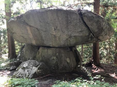 岩手の巨石 岩手の巨石の写真