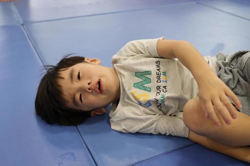 イヤイヤ期のイメージ 泣き顔,涙目,イヤイヤの写真素材