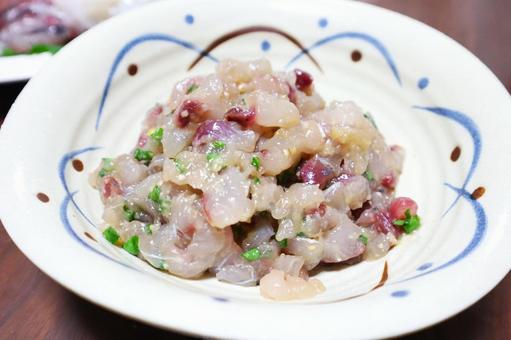 釣りたてのアジで作ったなめろう 釣りたてのアジで作ったなめろう 鯵,アジ,魚の写真素材