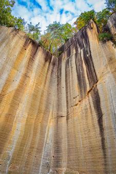 山形県　瓜割石庭公園（石切場）の風景 瓜割石庭公園,瓜割石庭公園（石切場）,石切場の写真素材