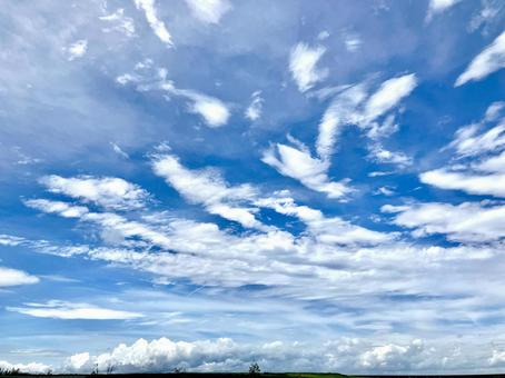青空と雲 青空と雲 空,入道雲,夏空の写真素材