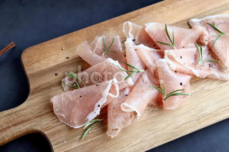 生ハム（ズームアウト） 生ハム,ハム,加工肉の写真素材