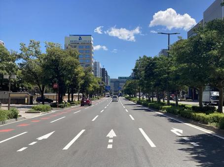 福岡市博多区の街並み 福岡市博多区の街並み 福岡市博多区,大博通り,jr博多駅の写真素材