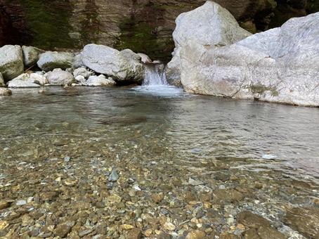 キレイな渓谷 澄んだ水,仁淀川,渓谷の写真素材