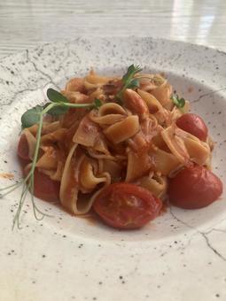 トマトパスタ トマトパスタ フード,おいしい,プレートの写真素材