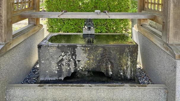 坂東33観音 11番 安楽寺 手水舎 坂東33観音 11番 安楽寺 手水舎の写真