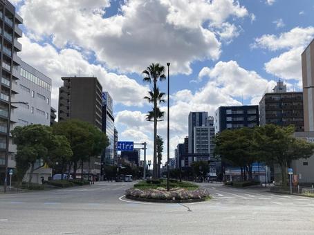 福岡市博多区築港の街並み 福岡市博多区築港の街並み 福岡市博多区,街並み,道路の写真素材