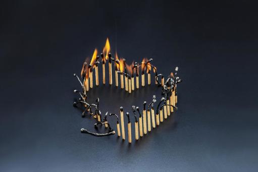 マッチ棒2 燃えている,炎,マッチの写真素材