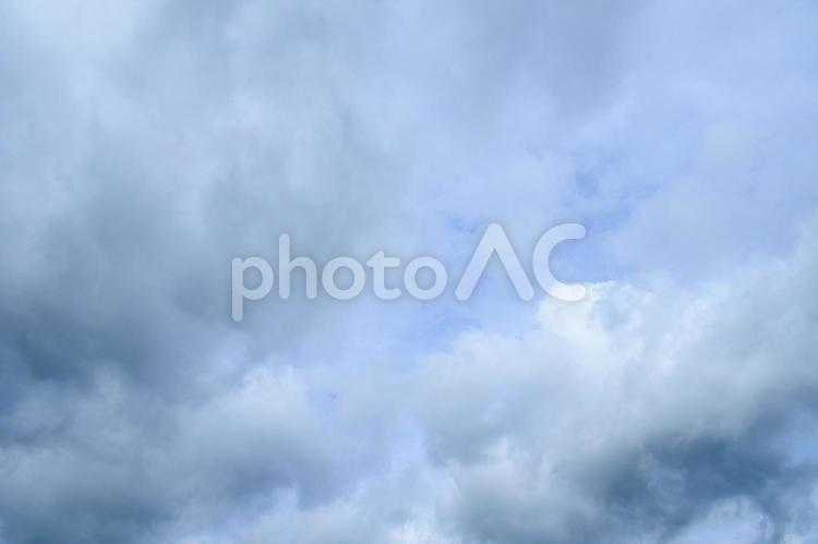 曇天　素材　イメージ 曇天,雲,雨雲の写真素材