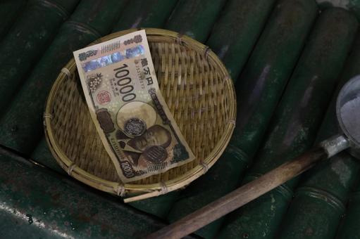 銭洗い 銭洗い 銭洗い,神社,水の写真素材