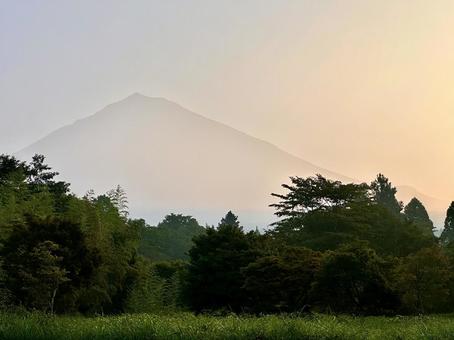 静かな朝の富士山 静かな朝の富士山 富士山,朝,夏の写真素材
