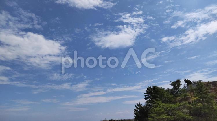 夢の数だけ空がある 天気,晴れ,空背景の写真素材