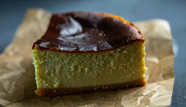 バスク風チーズケーキの写真