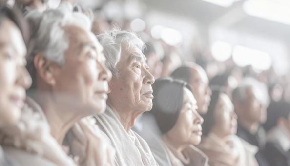 スポーツ観戦をする人々の写真