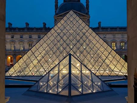 ルーブル美術館 ルーブル美術館 ルーブル美術館,ルーブル,三角の写真素材