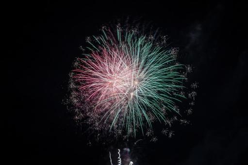 打ち上げ花火 花火大会 打ち上げ花火 花火大会の写真